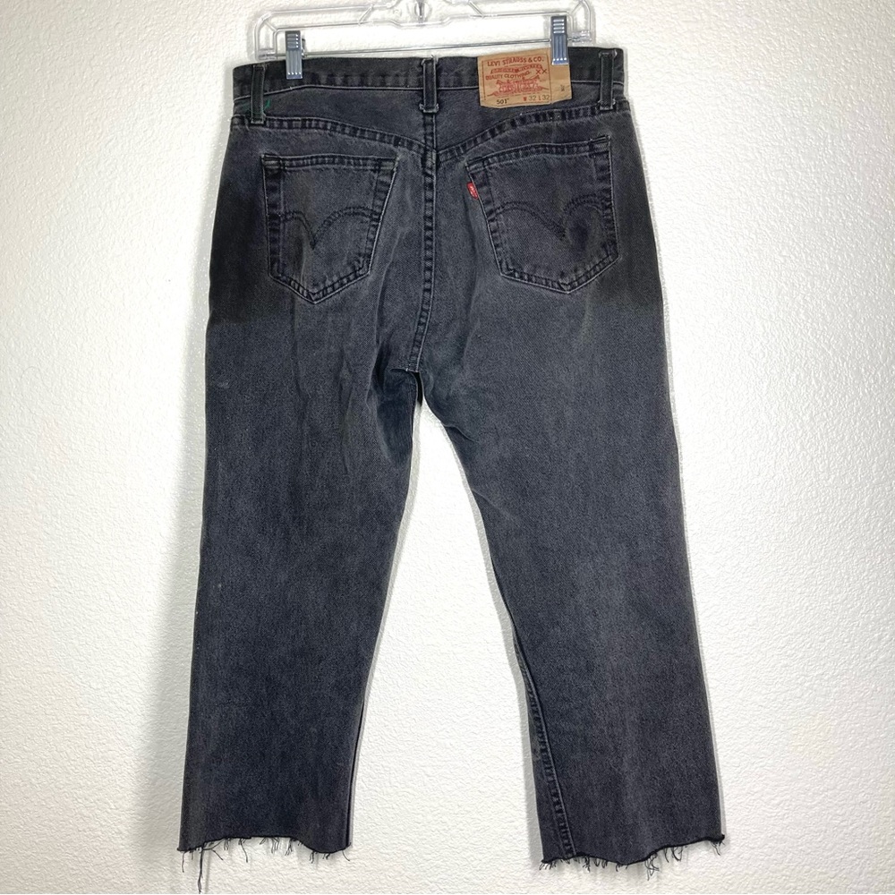 Levi's 501 Washed Baggy Black Distressed Cutt Of Hem 32 High Rise Button Fly - Picture 11 of 16